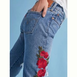 Levi's 501 High-Rise Straight Jeans